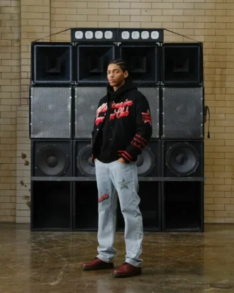 Script og varsity-jakke